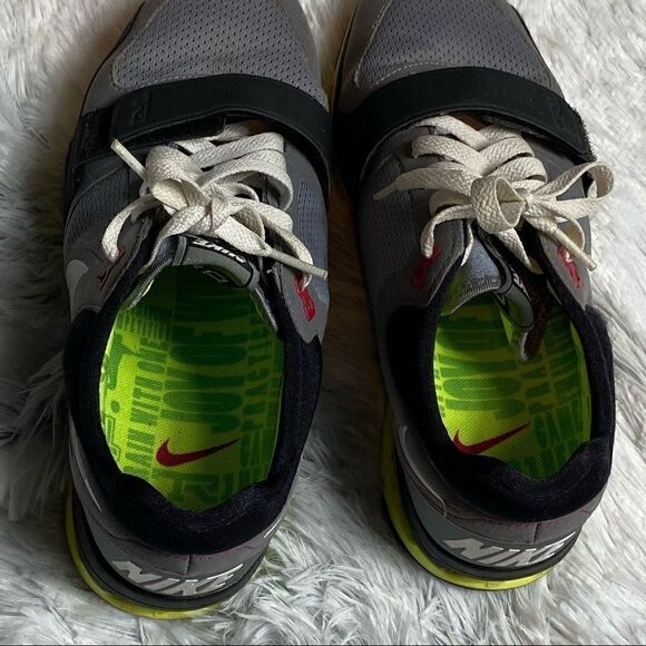 Nike Air Max Trainer One Athletic Shoes - Picture 5 of 6